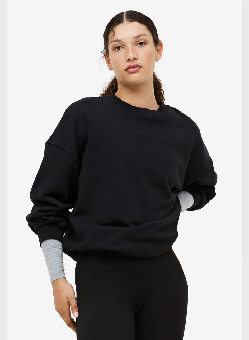 H&M Crew Neck Oversized Sweatshirt
