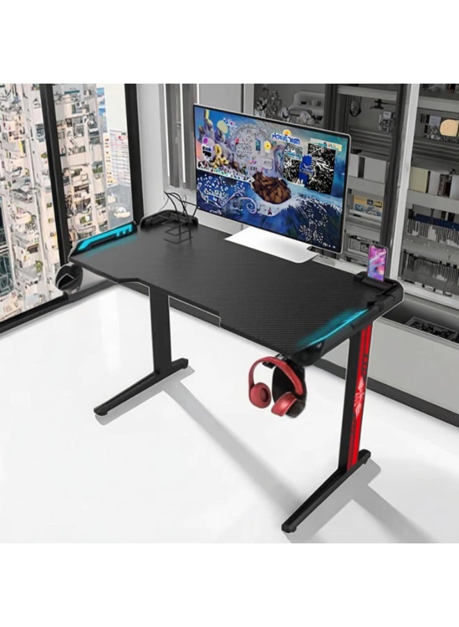 بلاك مكتب ألعاب أسود على شكل حرف T مع إضاءة LED RGB – طاولة ألعاب إلكترونية مزودة بحامل كوب وحامل سماعات – مكتب كمبيوتر أنيق لجهاز الكمبيوتر الشخصي مناسب لإعدادات المنزل والمكتب - Image 4