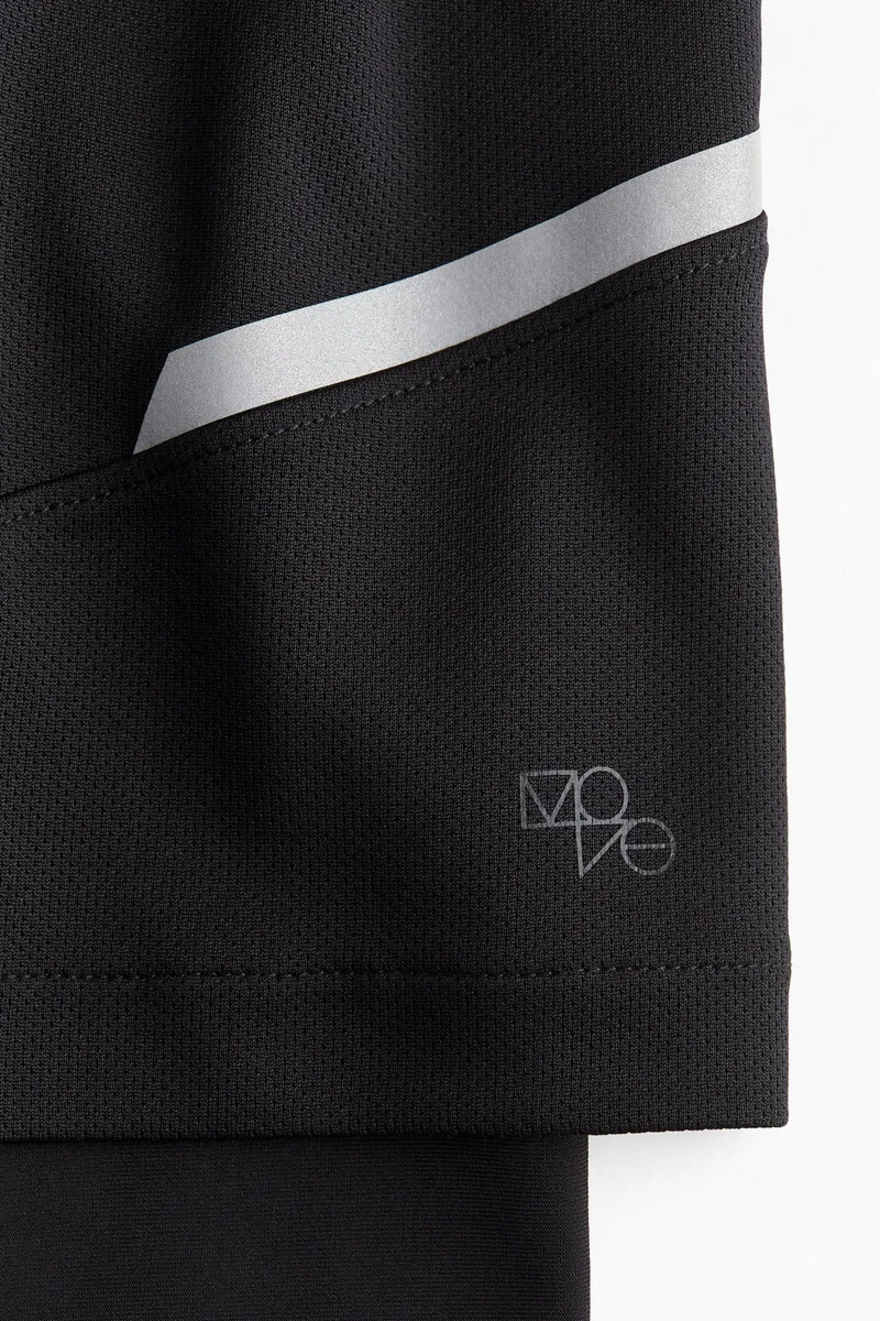 اتش اند ام Double-Layered Sports Shorts