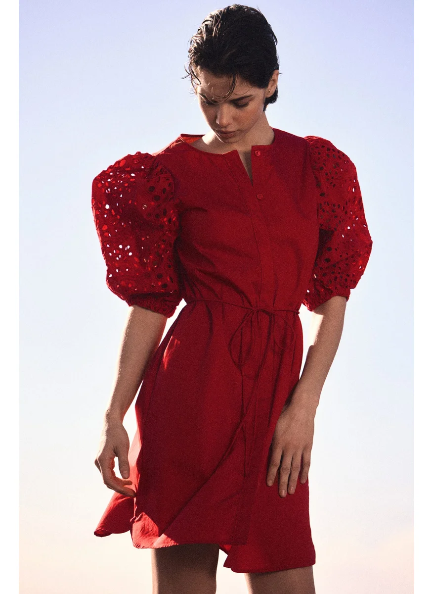 اتش اند ام Broderie Anglaise-Sleeved Dress