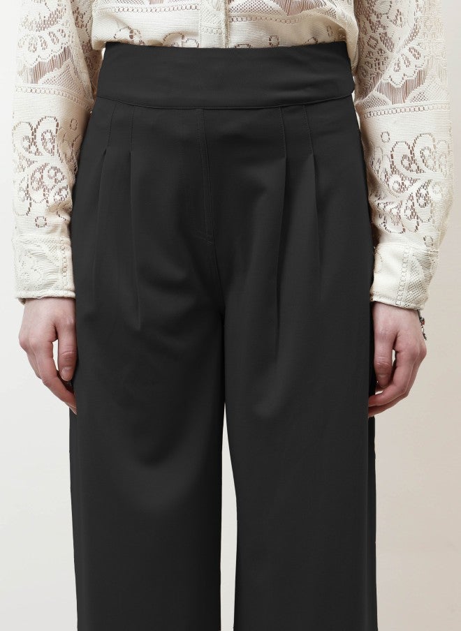 Athena سروال نسائي أسود بتصميم مريح مع طيات - Image 4