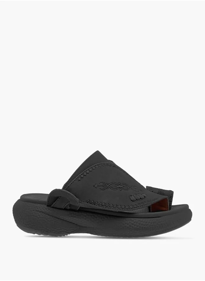 Le Confort Boys Embroidered Arabic Sandals with Toe Detail