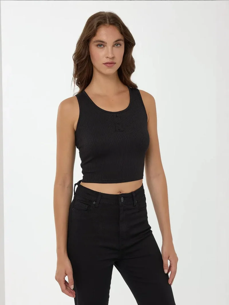 HICCUP Basic Button Detailed Crop Top
