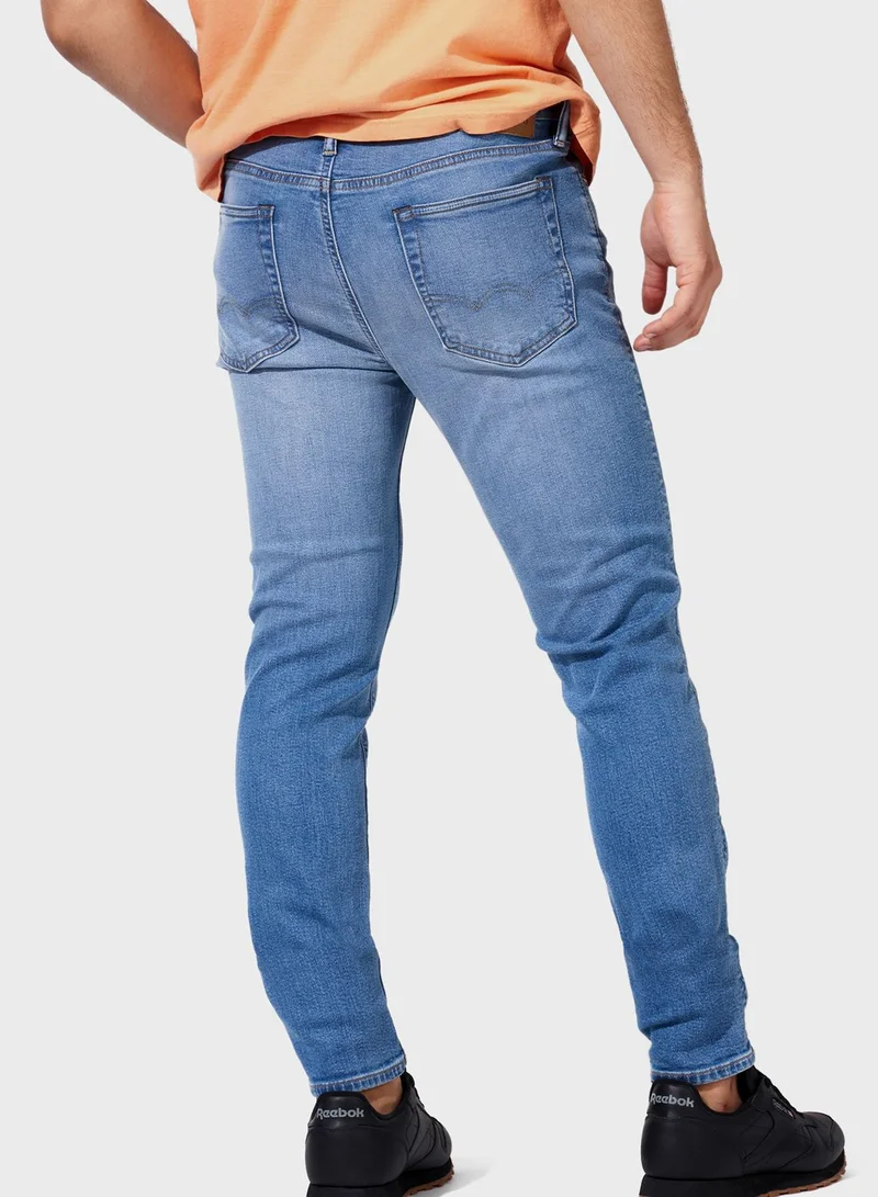 American Eagle Mid Wash Skinny Fit Jeans