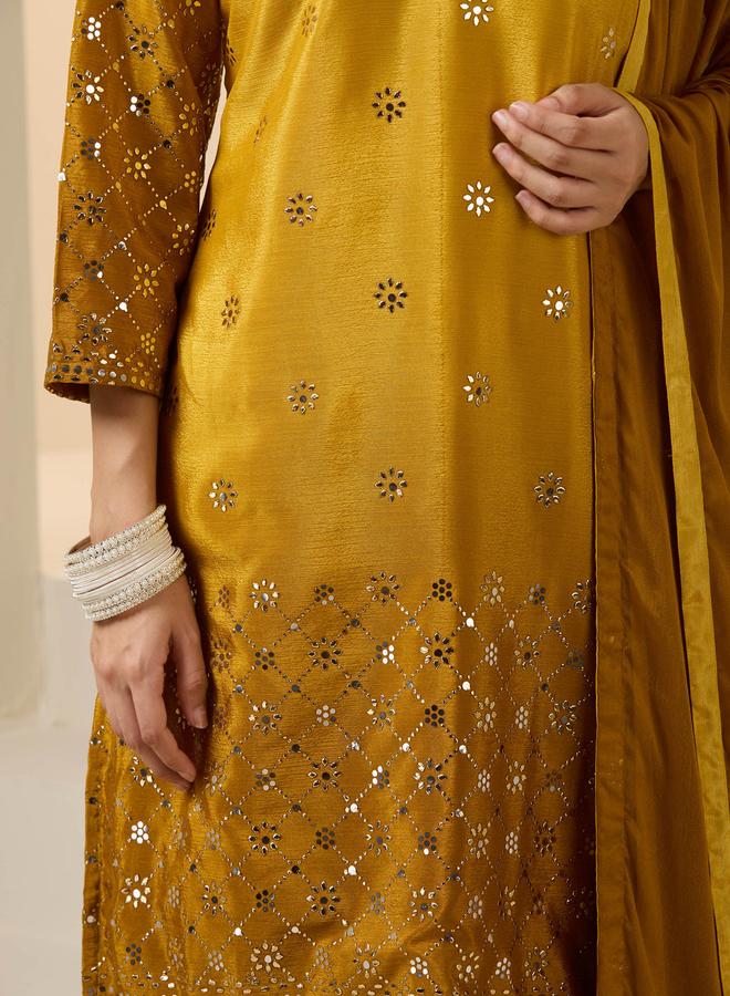 ISHIN Women's Yellow Poly Silk Printed Tunic Top With Ankle Palazzo Straight 3 Peice Kurta Set - Image 3