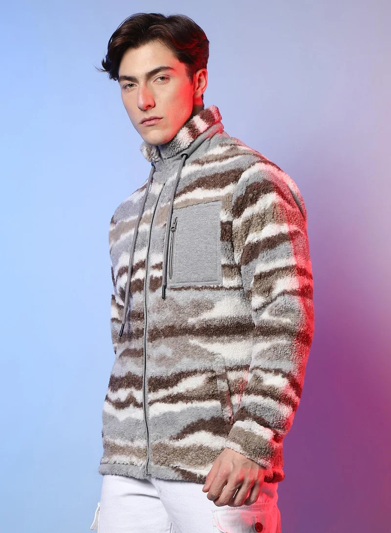 Campus Sutra Men's Light Grey & Chocolate Brown Camouflage Sherpa Puffer Jacket