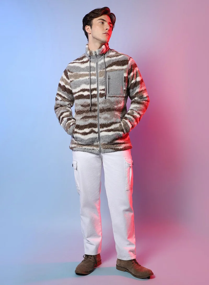 Campus Sutra Men's Light Grey & Chocolate Brown Camouflage Sherpa Puffer Jacket