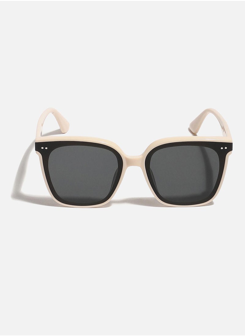 Haute Sauce - Tinted Lens White Frame Oversized Sunglass - Image 1