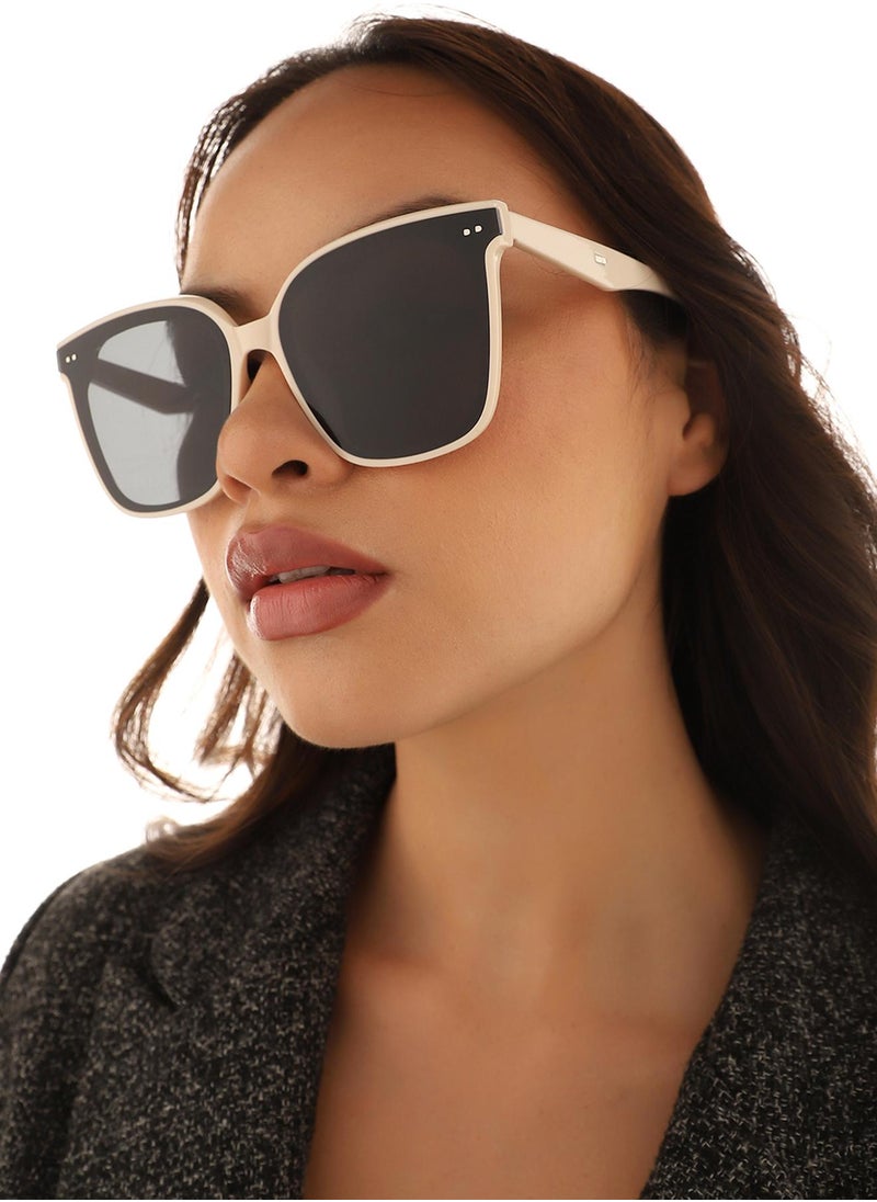 Haute Sauce - Tinted Lens White Frame Oversized Sunglass - Image 1