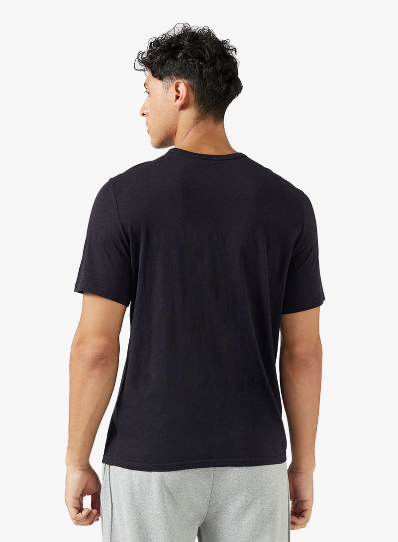 SKECHERS Breeze Slub Pocket T-Shirt - Image 2