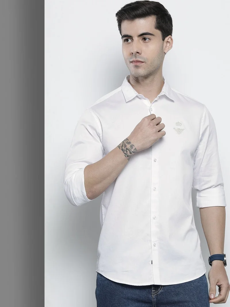 The Indian Garage Co Men Regular Fit Placement Embroidered Full Sleeves Spread Collar Casual Shirt