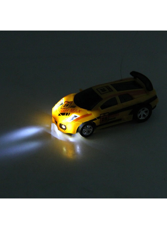 Electric Can Light Remote Control Car Mini Canned Four-way Wireless Remote Control Car Racing Toy Car With Roadblock-Color:1681 Green 120g
