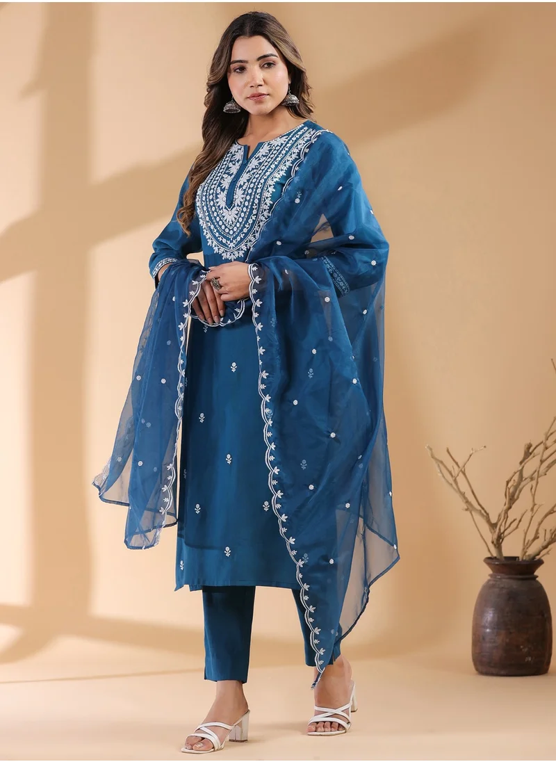 كولابا Teal Chinnon Embroidred Kurta 3Pc Set