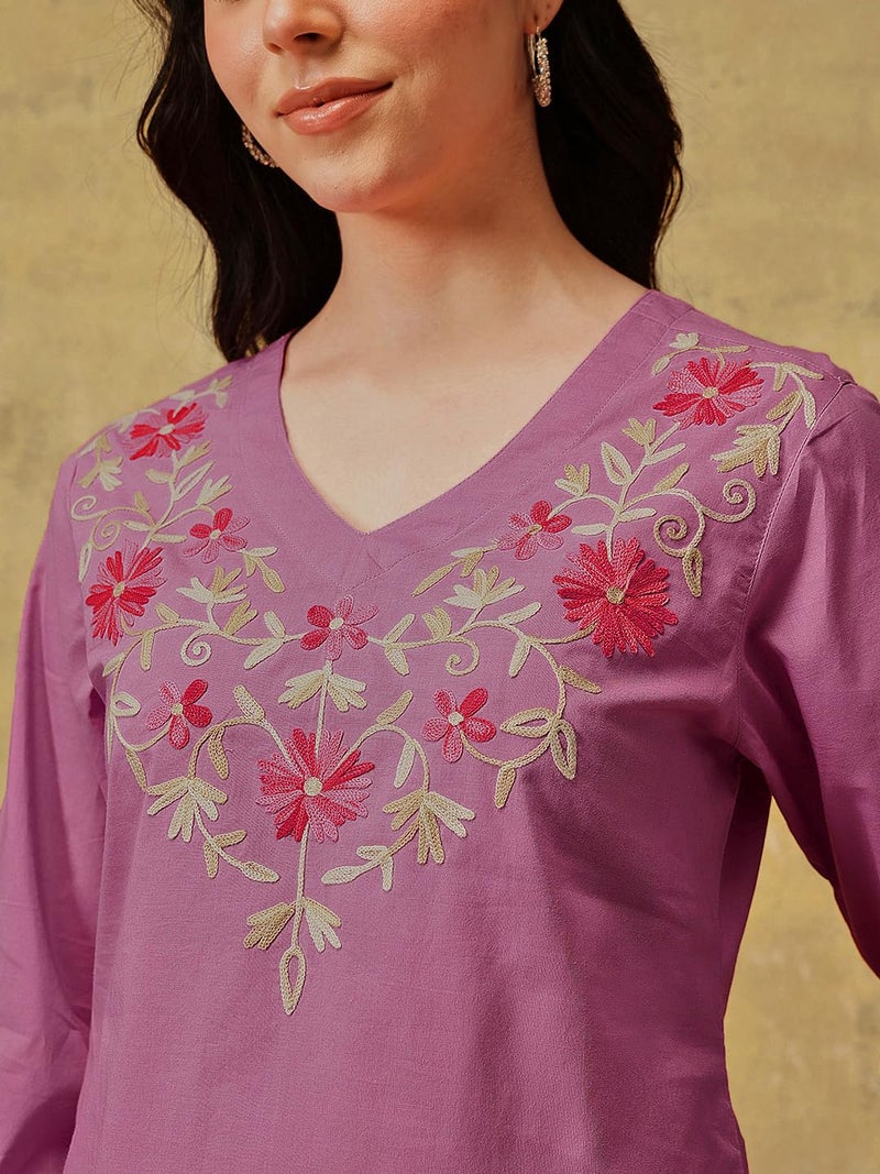 QAZMI Women's Nafisa Pure Cotton Kashmiri Aari Work V-Neck Pink Kurti_L - Image 4