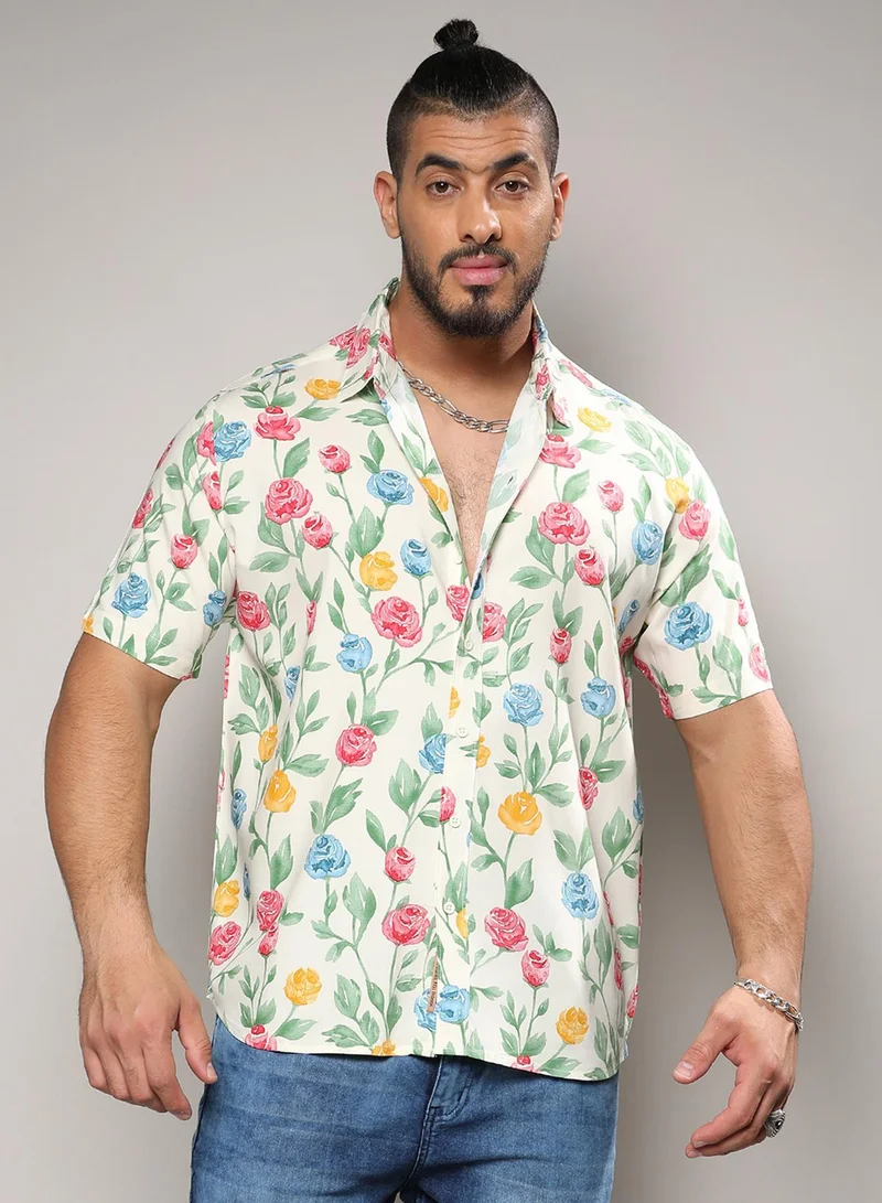 انستافاب بلس قميص رجالي مطبوع بنقشة حديقة الورد بألوان متعددة من إنستافاب بلس للارتداء الكاجوال بياقة عريضة وأكمام قصيرة وإغلاق بأزرار من الرايون الثقيل بتصميم مريح للارتداء اليومي