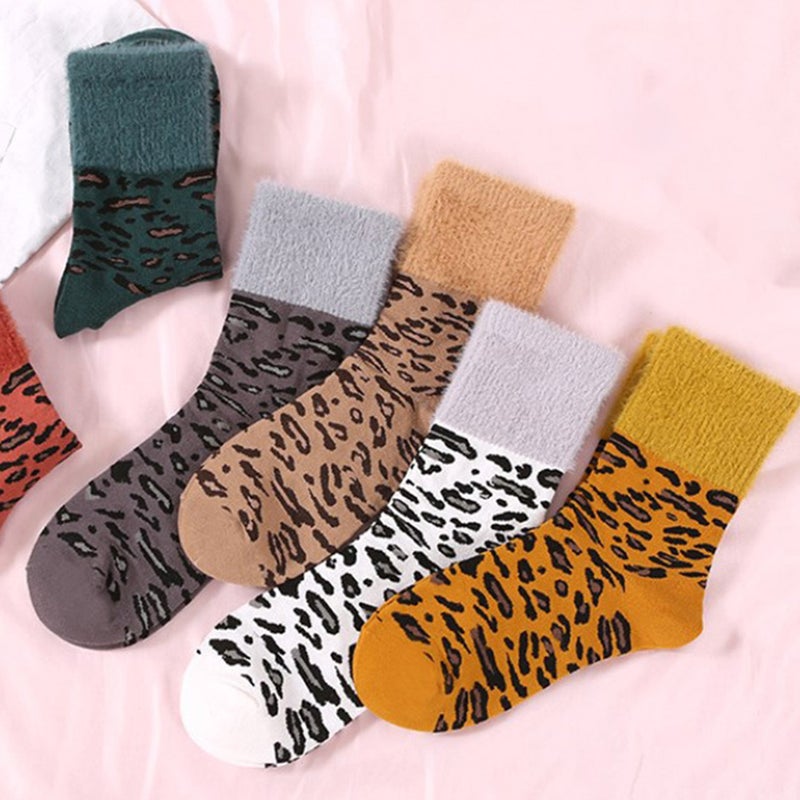 10 Pairs Women Warm Thick Casual Autumn Winter Socks Cozy High Tube Stocking - Image 2