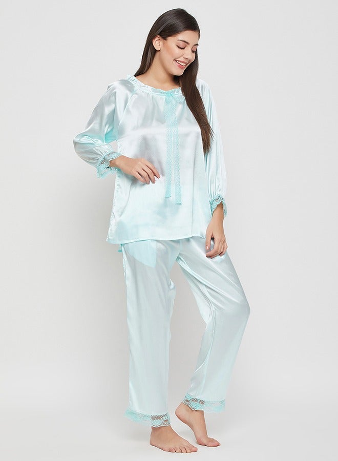 Clovia Chic Basic Top & Pyjama Set in Baby Blue - Satin - Image 3