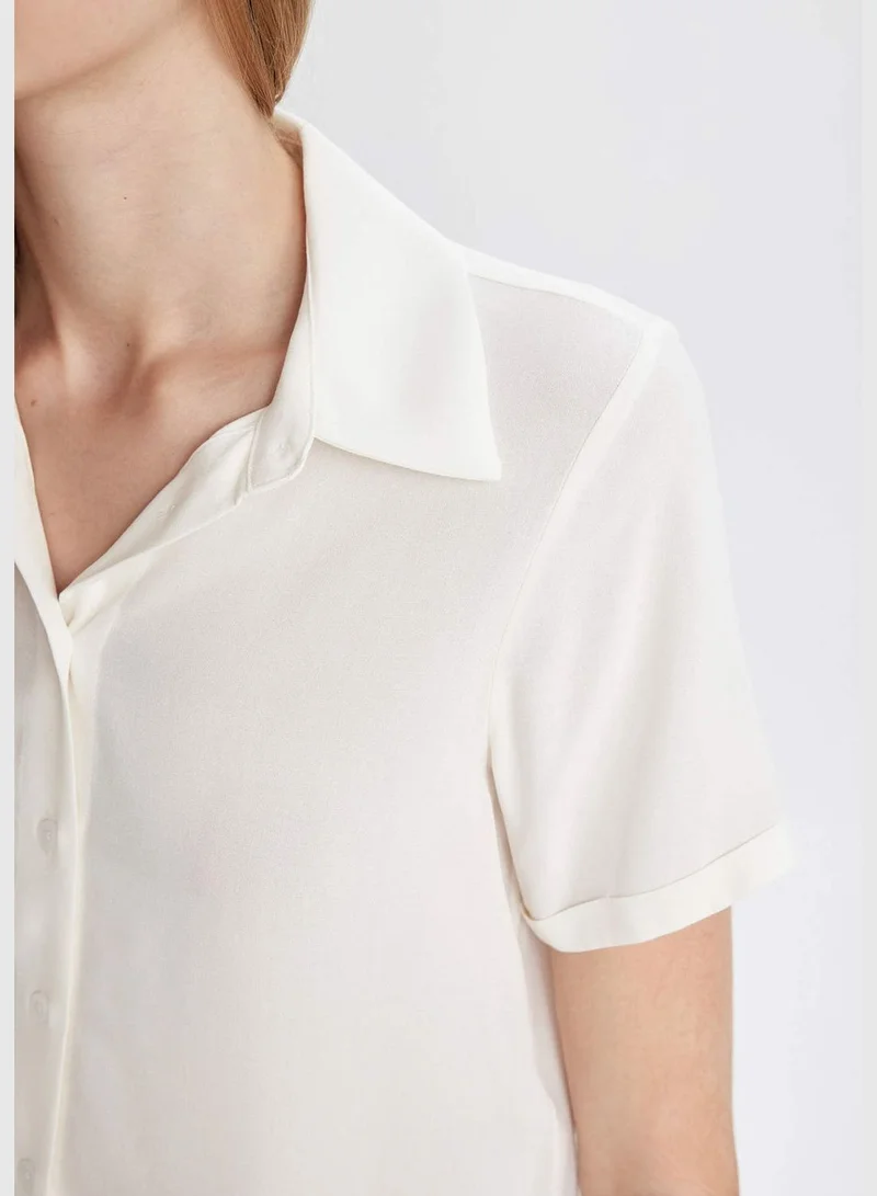 ديفاكتو Regular Fit Shirt Collar Short Sleeve Shirt