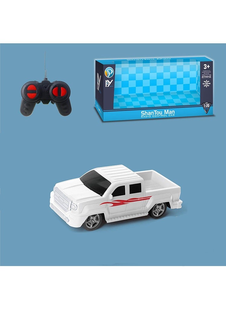 لحظة مرح لعبة سيارة مع جهاز تحكم عن بعد - Image 1