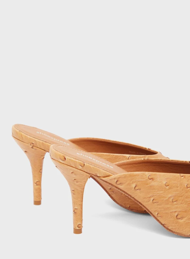 shoexpress Textured High Heel Pump