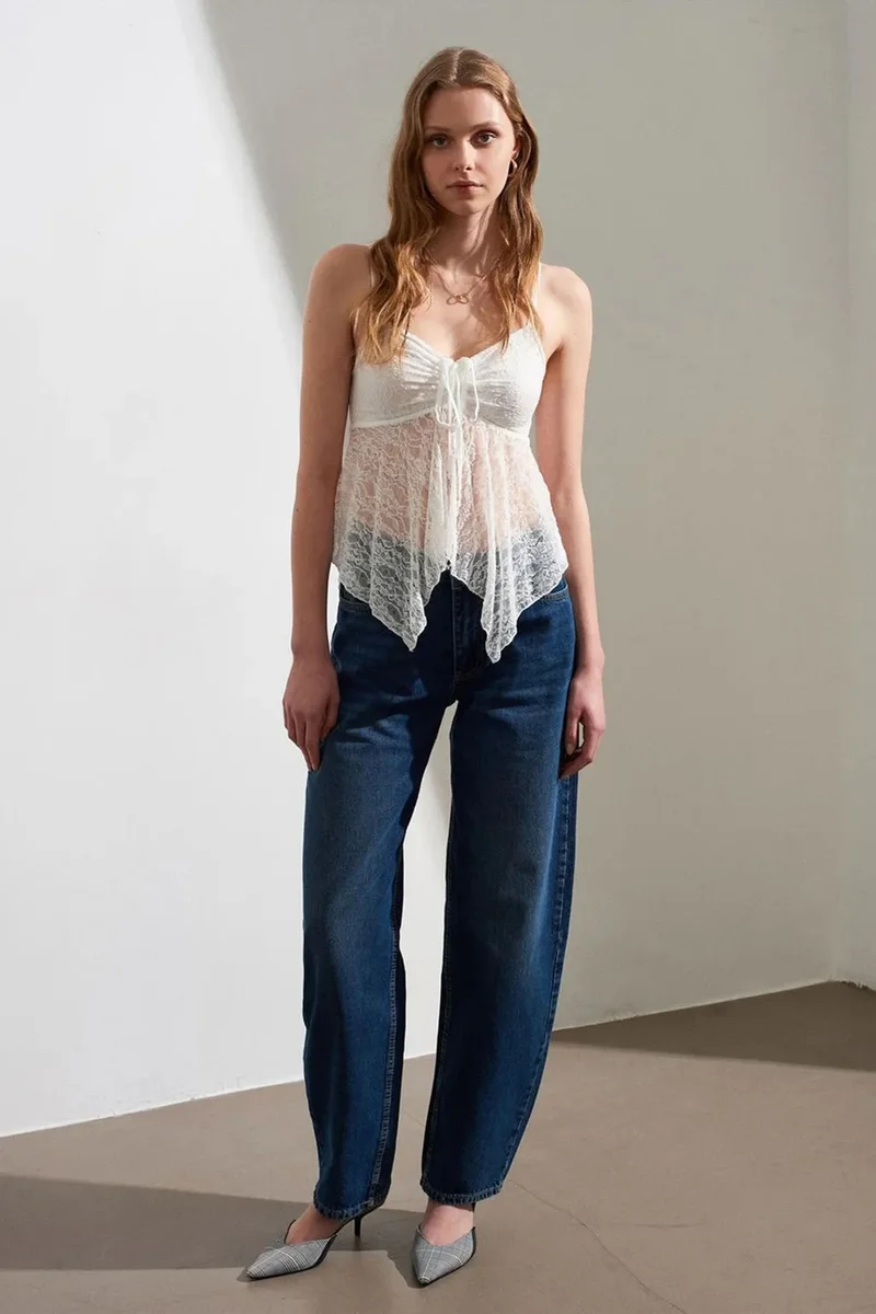 Dilvin White DILVIN Lace Tie-front Sleeveless Blouse for Women | Best Price UAE
