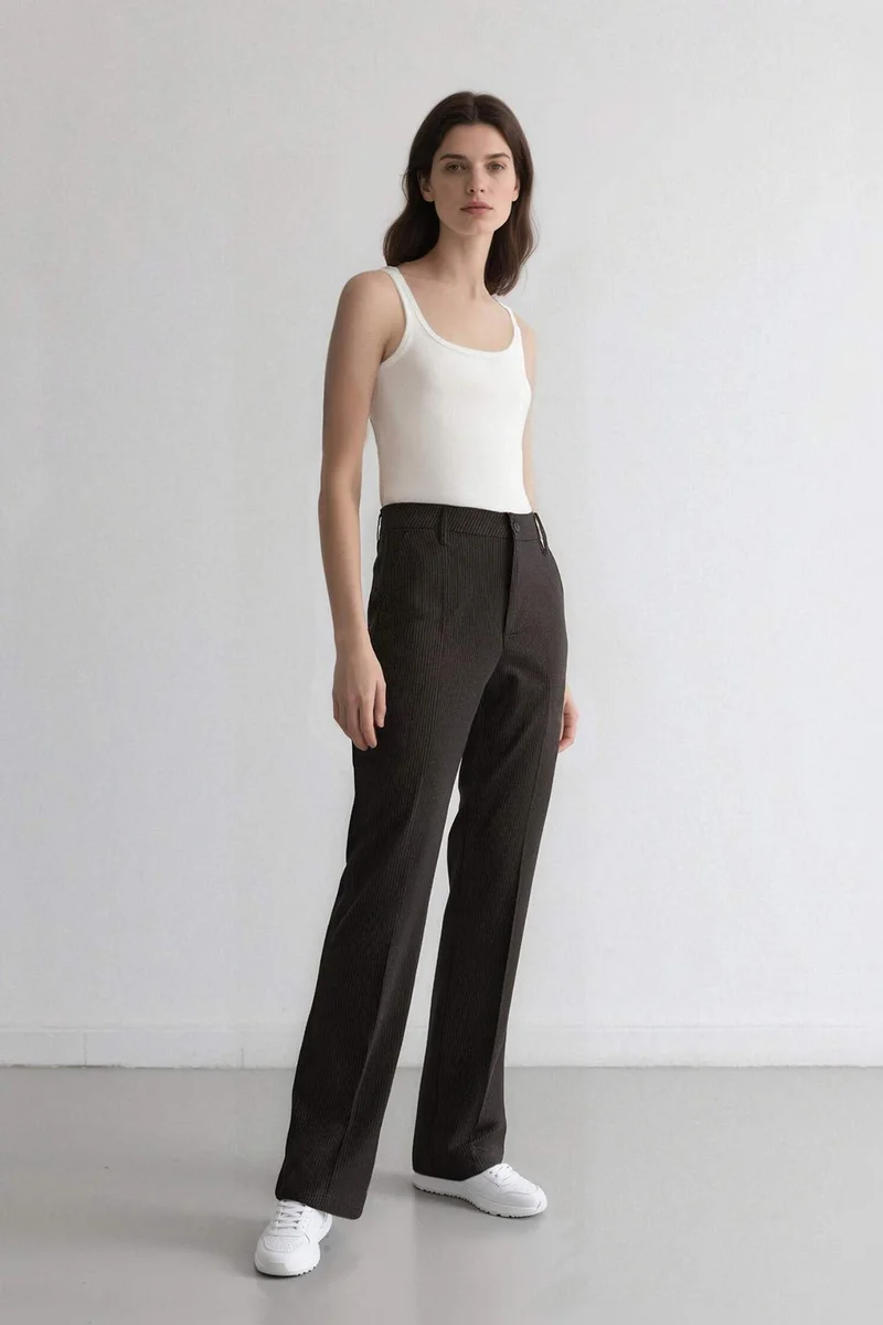 ديفاكتو Straight Fit Double Pocket Striped Trousers