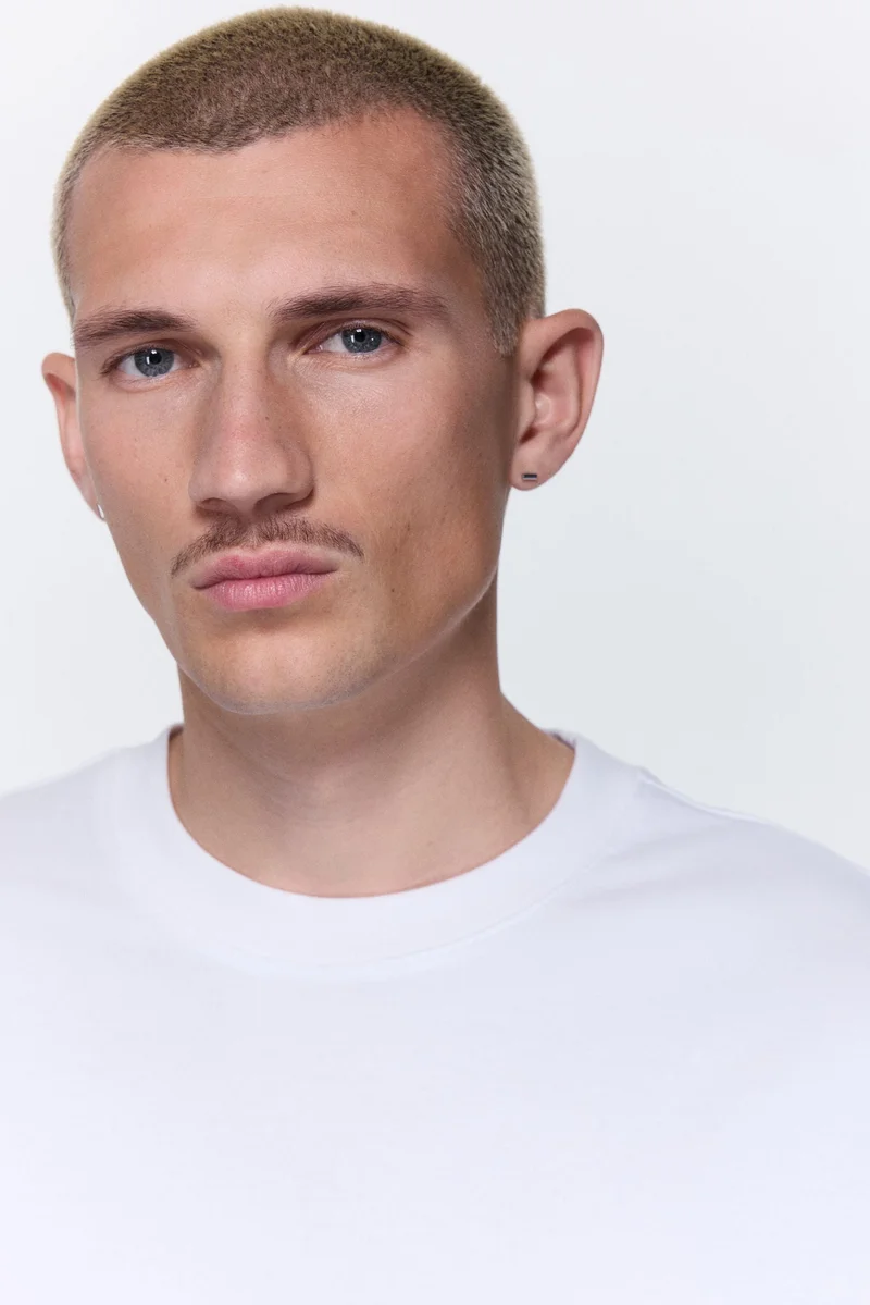 H&M  COOLMAX® Relaxed Fit T-shirt for Men | Best Price UAE