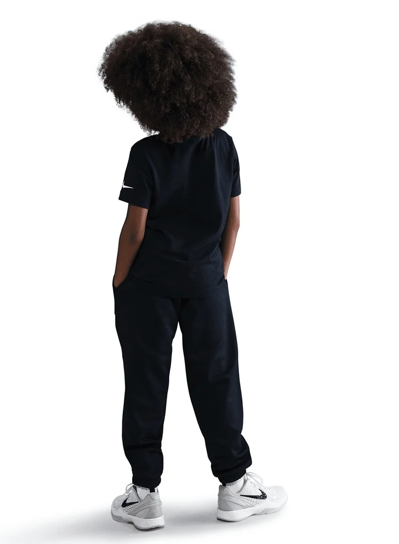 نايكي تيشيرت لوجو كوبي للشباب