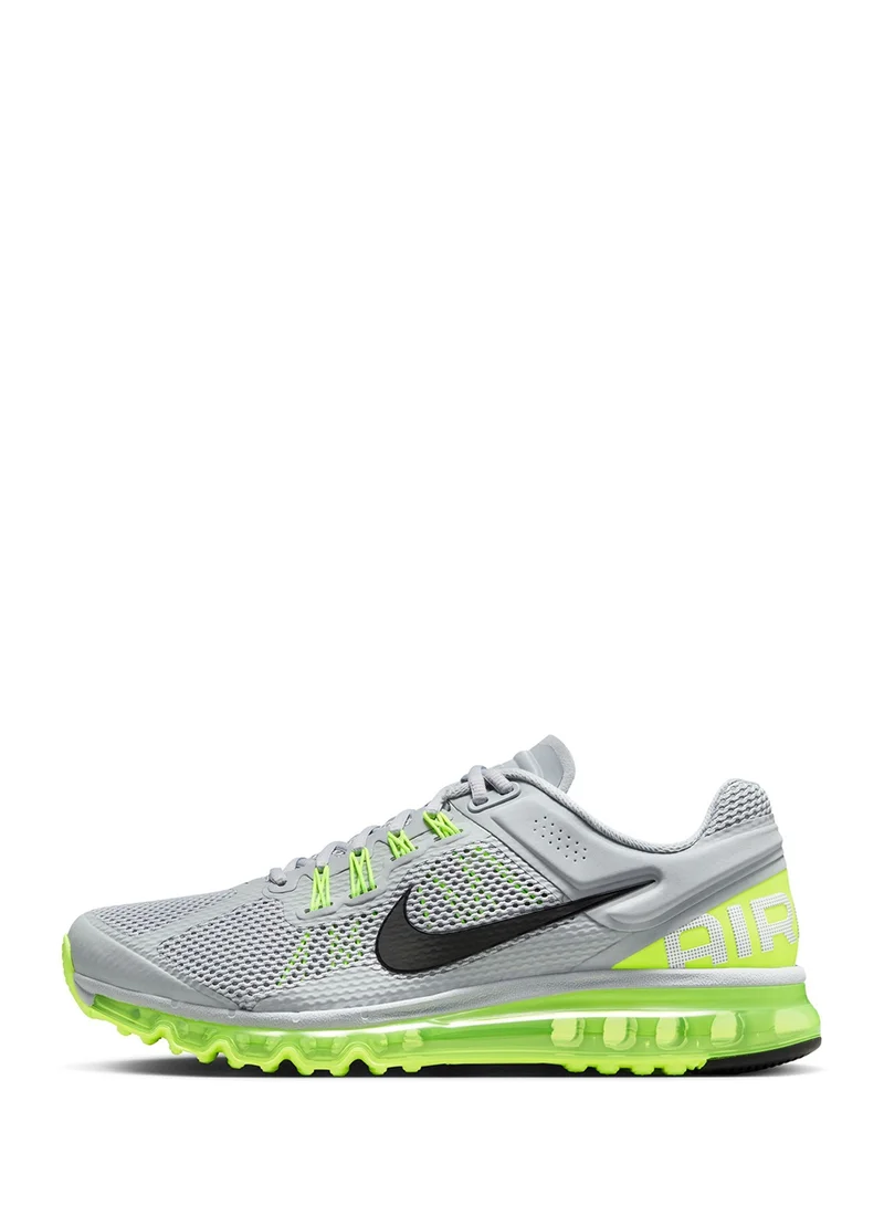 Nike AIR MAX 2013