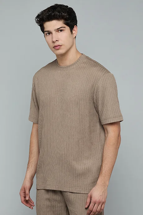 أر أند بي Textured T-Shirt with Crew Neck and Short Sleeves