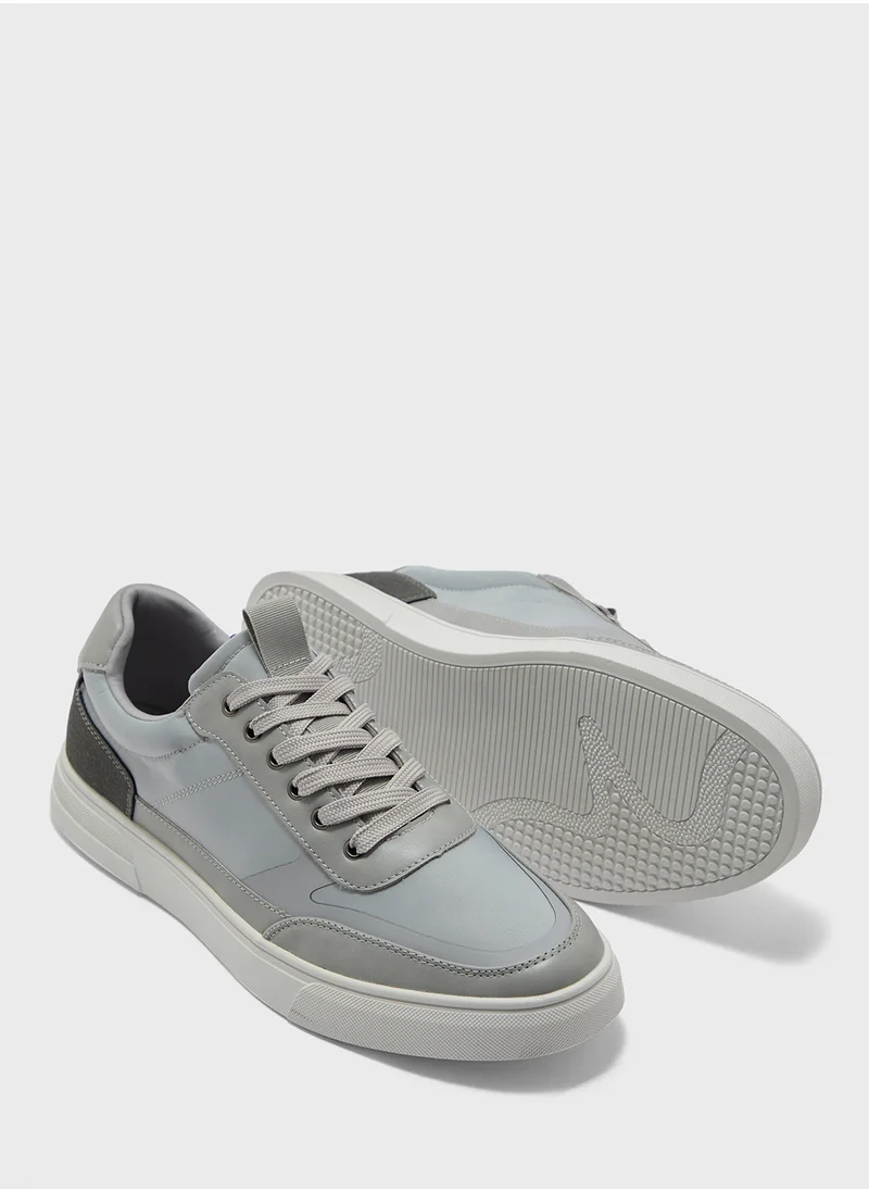 سفنتي فايف Neoprene Casual Sneakers