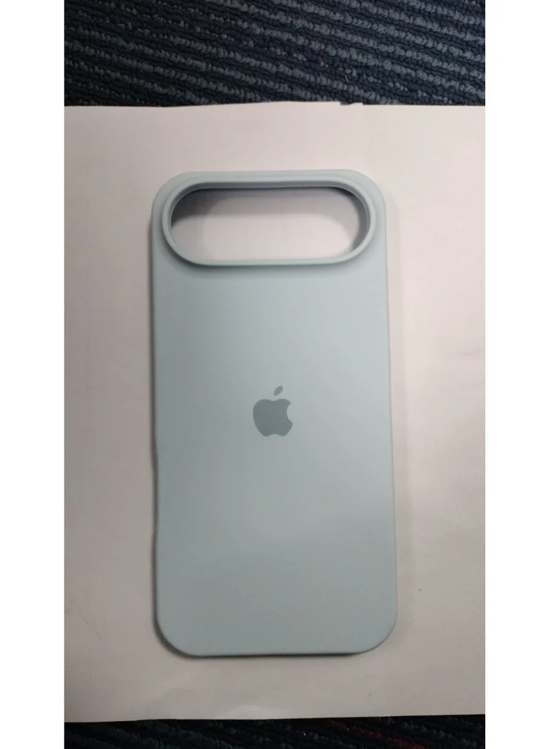 موبكوس جراب موبكوس الفاخر من السيليكون المغناطيسي للشحن اللاسلكي لهاتف آيفون 17 Air بشعار أزرق سماوي | ملمس ناعم كالحرير | حماية مقاومة للصدمات بمعايير عسكرية | توافق مغناطيسي قوي | غطاء أنيق ونحيف