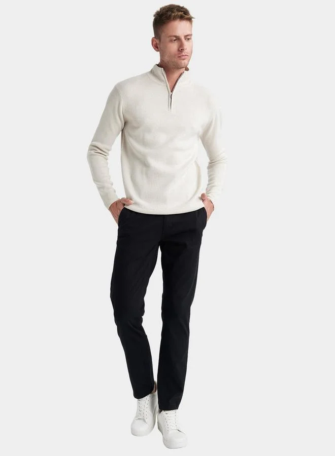 ديفاكتو Regular Fit Hight Neck with Zipper Knit Sweater by Styli