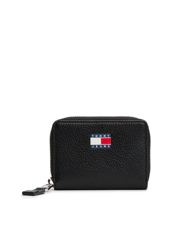 TOMMY JEANS Logo Wallets