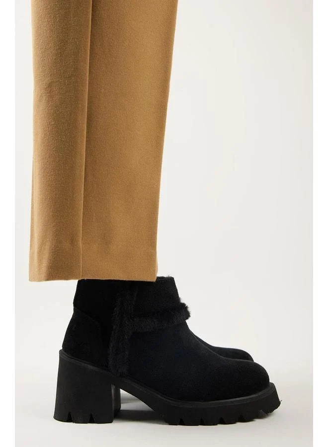 Manijero  Zoe Women's Real Leather Fur Detailed Black Boot. for Women | Best Price UAE