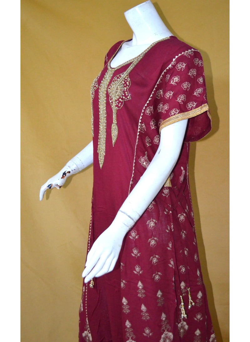 زينة جلابية نسائية أنيقة مطرزة – واسعة من الأسفل، بأكمام باتوينج، بشريط جانبي قابل للتعديل - Image 3