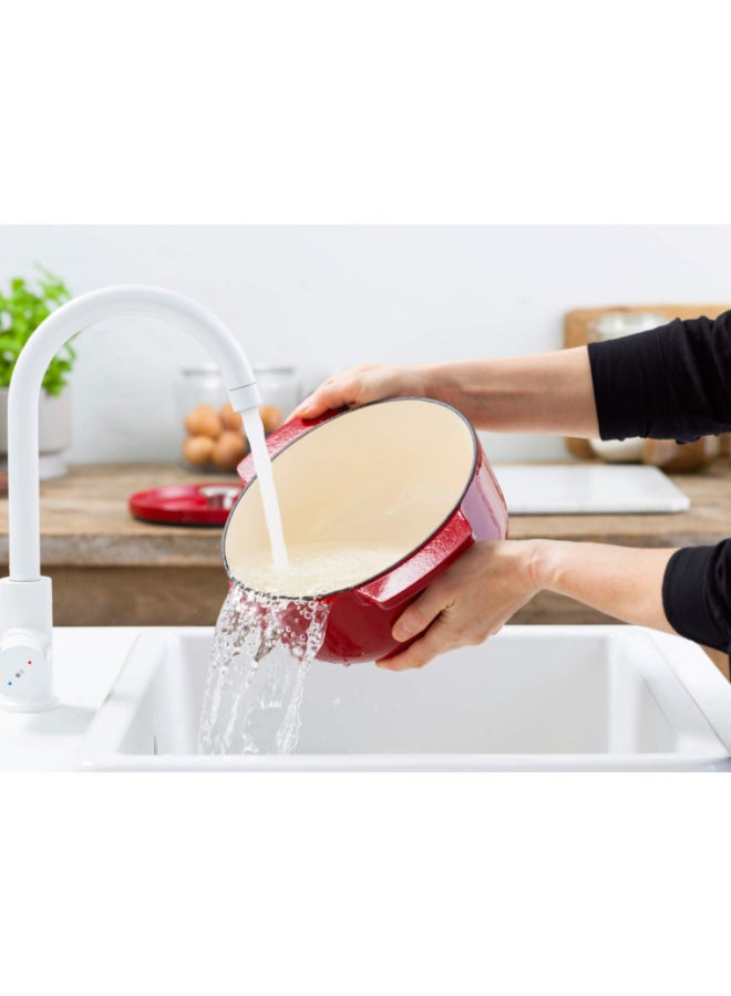 KitchenAid Cast Iron Round Casserole with Lid Empire Red 26cm CC006060-001 - Image 4