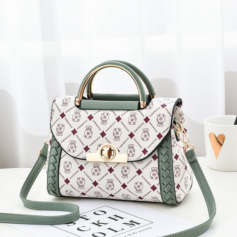 Lotus bag full of popular messenger bag womens summer 2022 new single shoulder messenger bag womens all-match high-grade small square bag Lotus bag style green