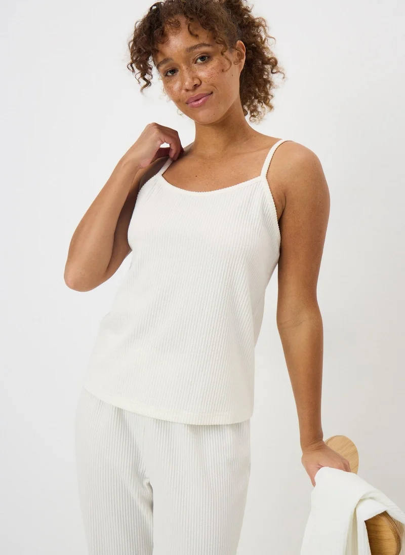 ماتلان طقم استرخاء بثلاث قطع كريمي مضلع