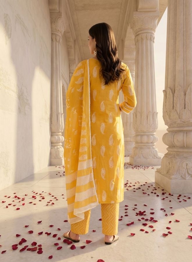 Yuris Women Yellow Paisley Printed Pure Cotton Kurta with Trousers  With Dupatta - Image 5