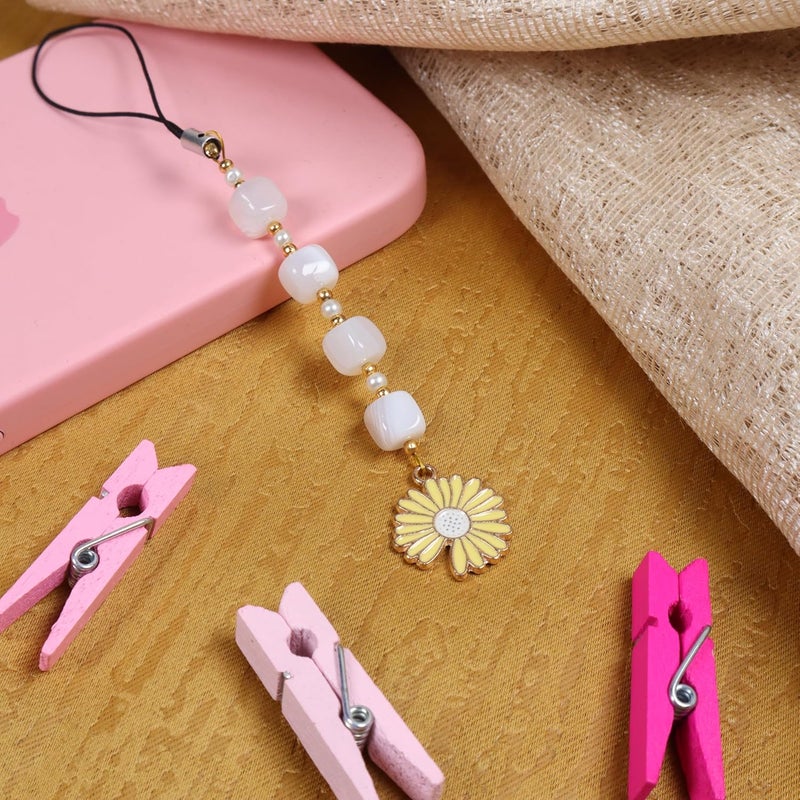 Threads & Beads Phone charm, Hand Made with Beads and Colorfull Daisy Charm - Image 2