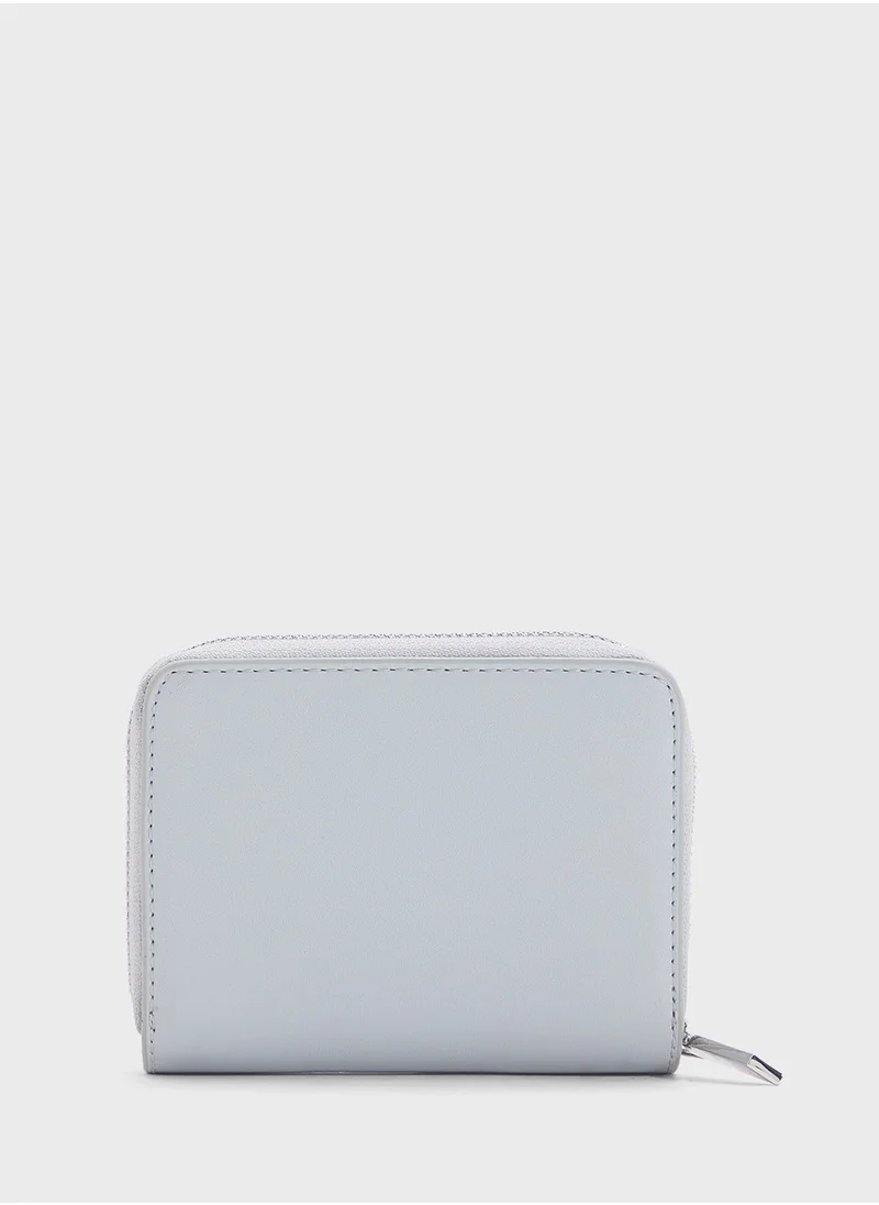 كالفن كلاين MEDIUM ZIP WALLET