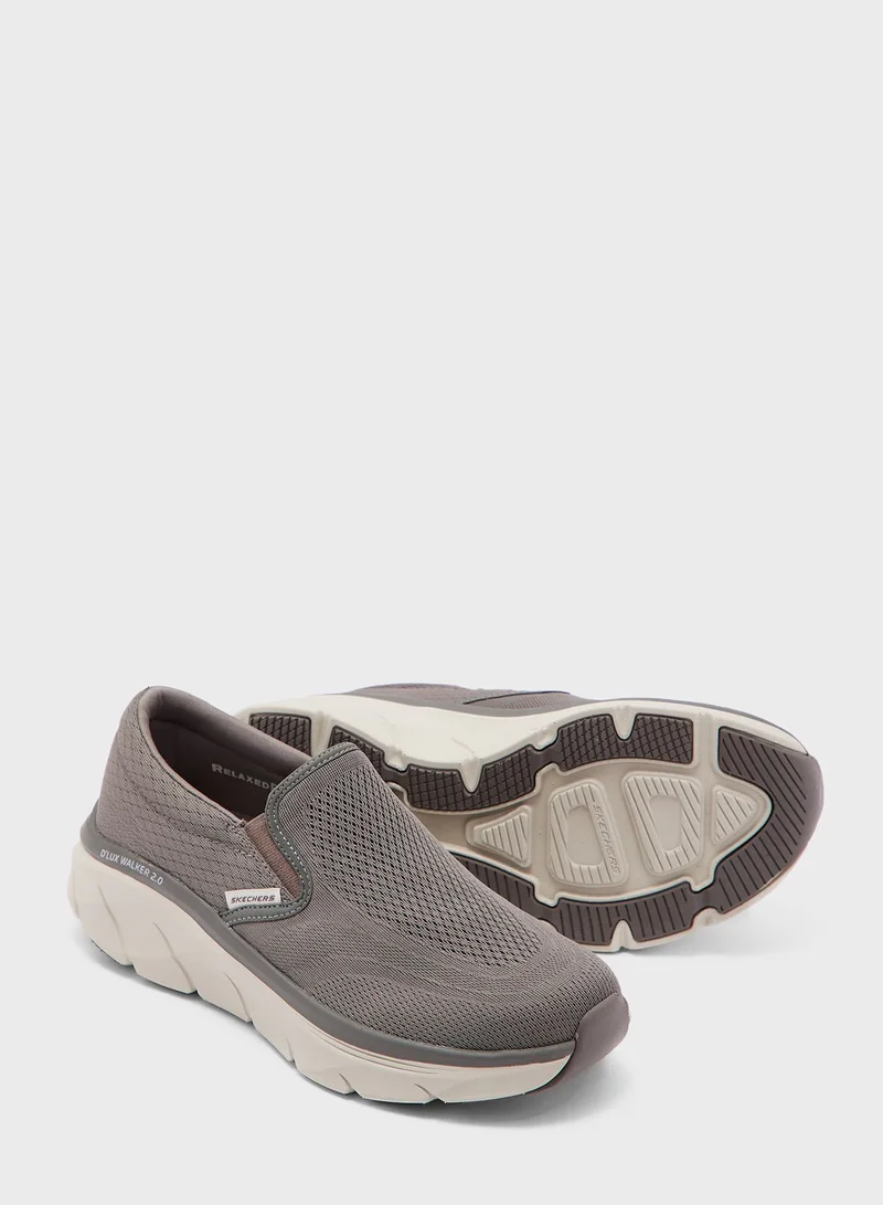 SKECHERS D'Lux Walker 2.0