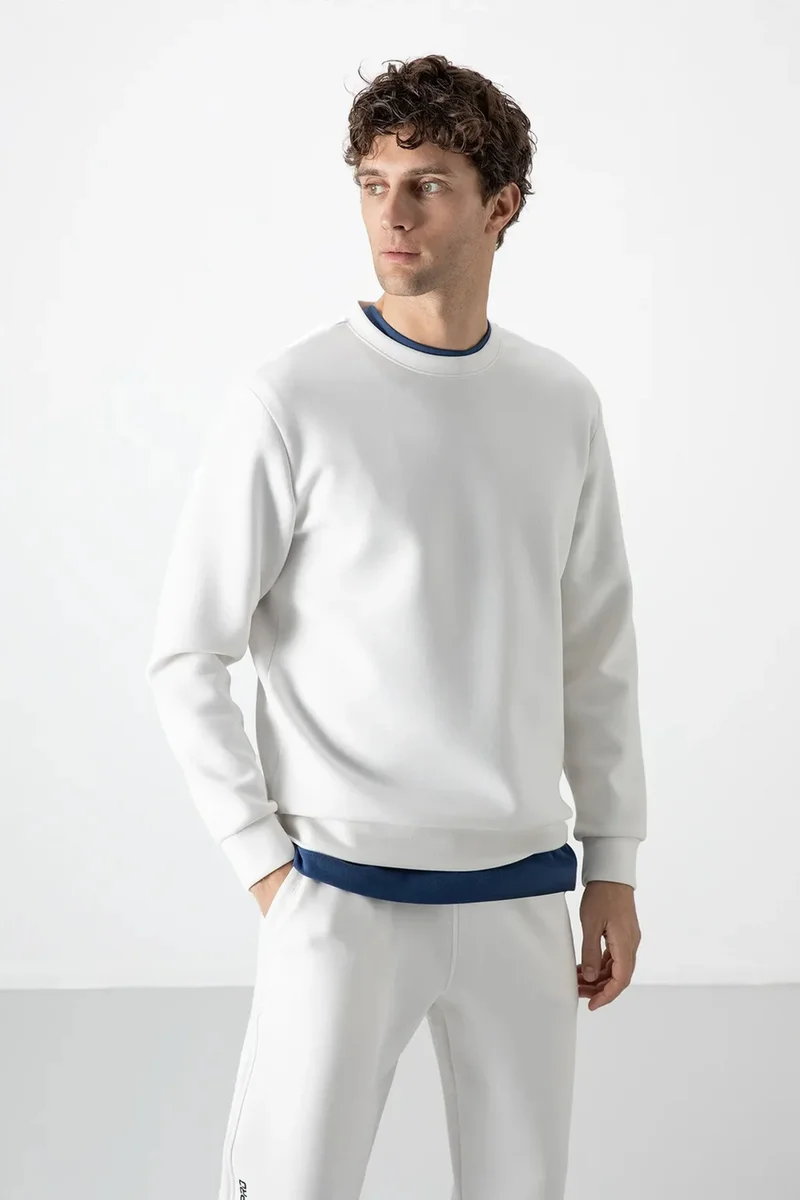 تومي لايف TOMMY Men's Plain Crew Neck Sweatshirt