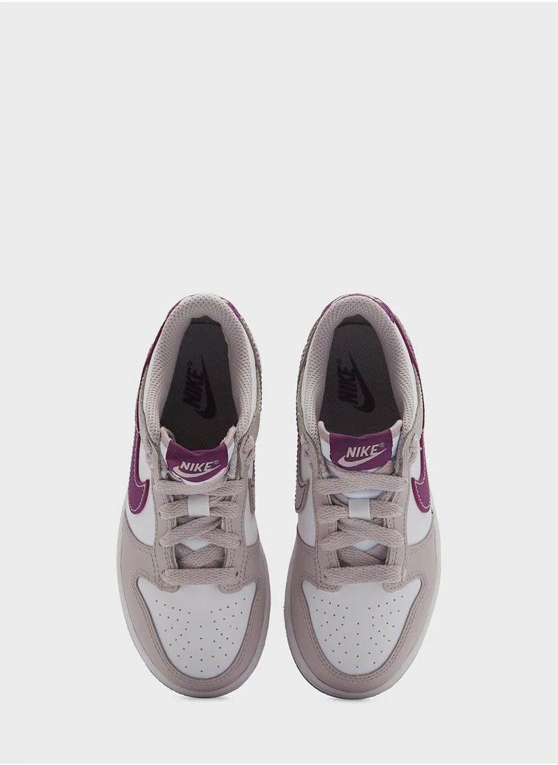 Nike Dunk Low