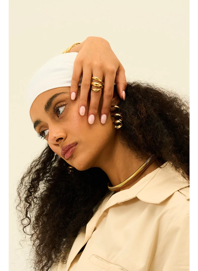 noya Sylvie Twisted Gold Ring