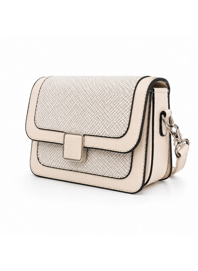 Elegant women's leather shoulder bag with a gold metal clasp - Image 5