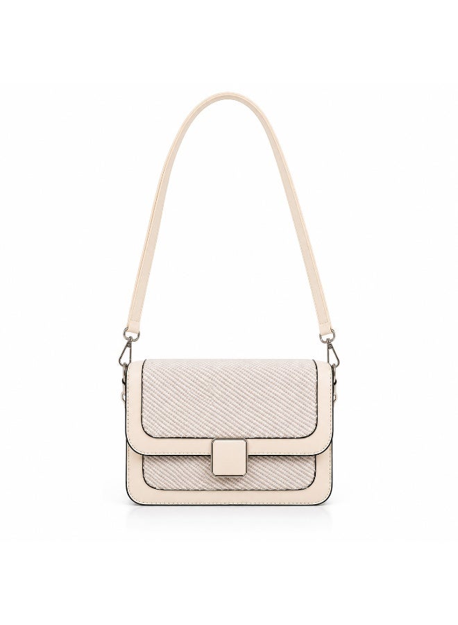 Elegant women's leather shoulder bag with a gold metal clasp - Image 2