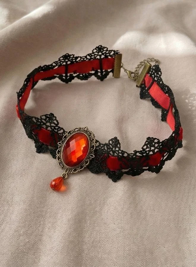 تايك تو Lace Choker Necklace