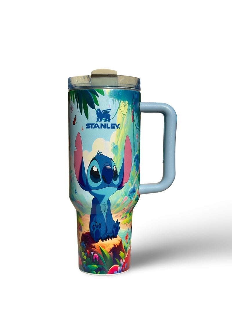 ستانلي كوب Stanley Love Shack Fancy H2.0 Flow State سعة 40 أونصة بنقشة ديزني، معزول بتفريغ الهواء من الفولاذ المقاوم للصدأ، مقدم في عبوة أنيقة جاهزة للهدايا - Image 2